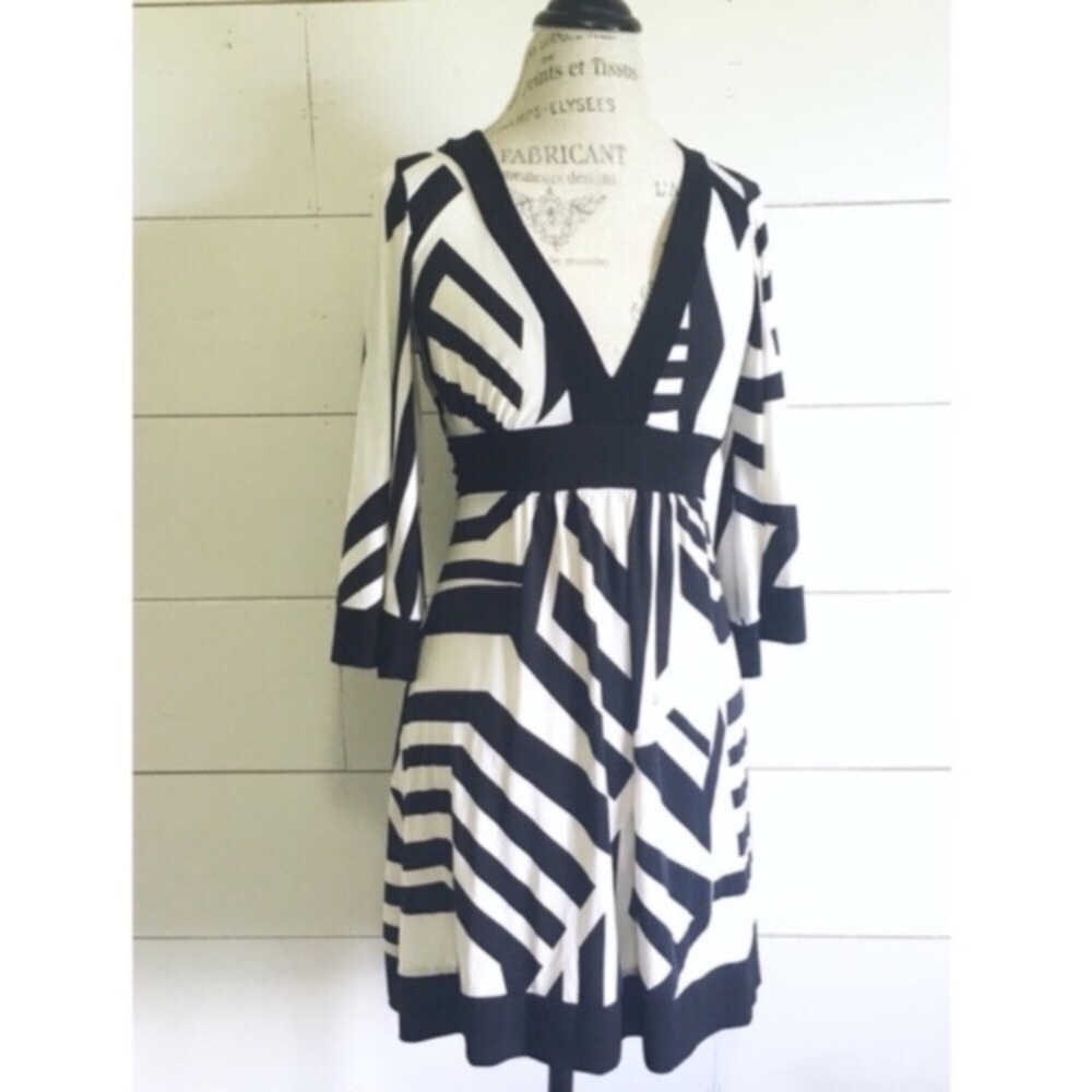 NWOT “Exhilaration” black and white swing dress